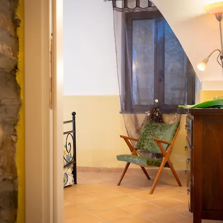 شقة Giallo By Interhome Vasia