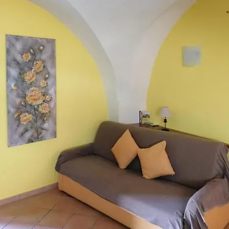 شقة Giallo By Interhome *