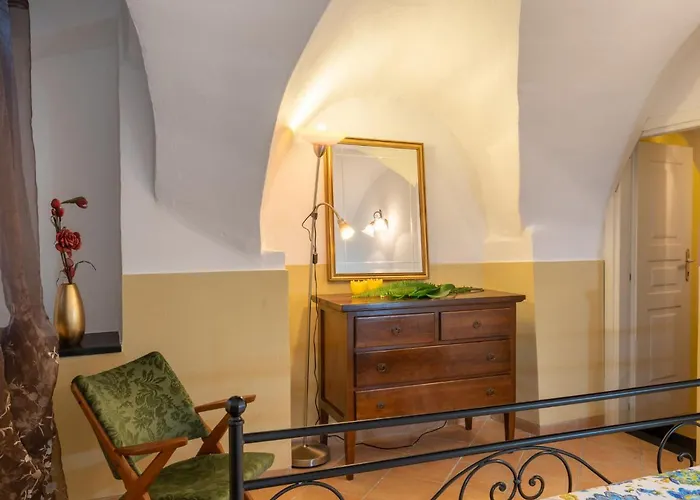 Giallo By Interhome Vasia