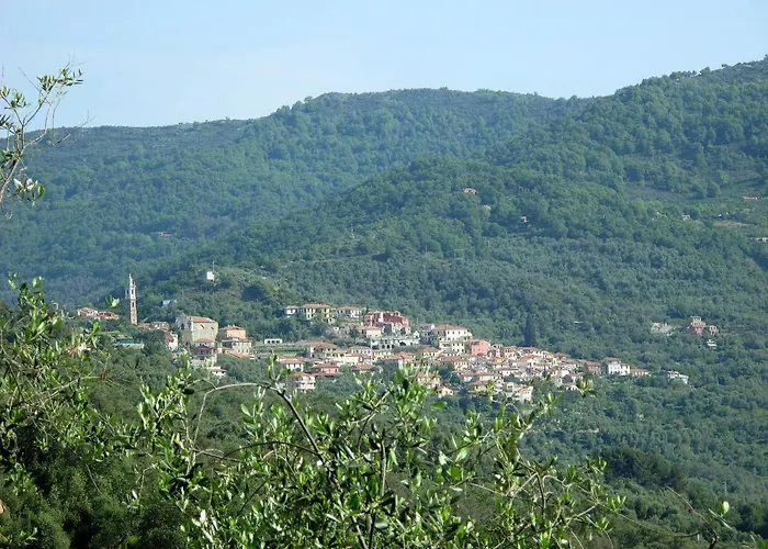 Giallo By Interhome * Vasia